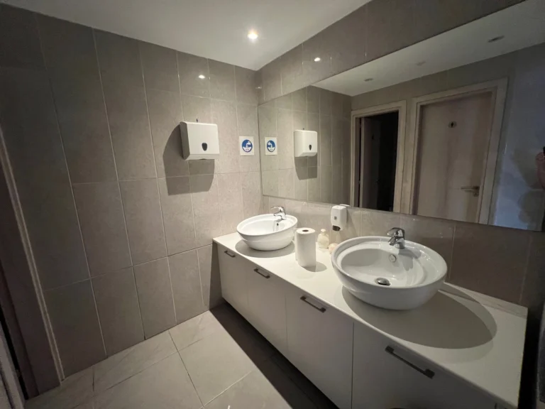 527m² Office for Sale in Limassol – Neapolis