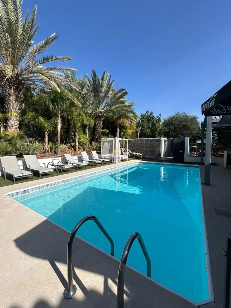 5 Bedroom House for Sale in Vergina, Larnaca District