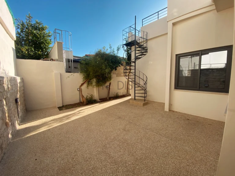 170m² Office for Rent in Limassol District