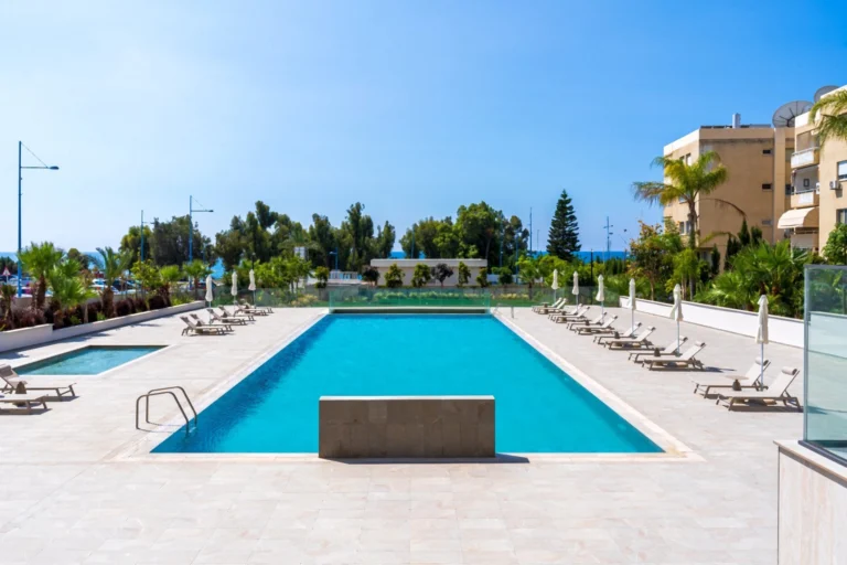 4 Bedroom Apartment for Sale in Agios Tychonas, Limassol District