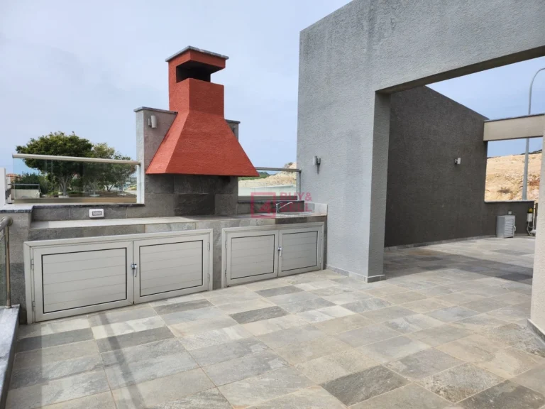 5 Bedroom House for Rent in Germasogeia, Limassol District