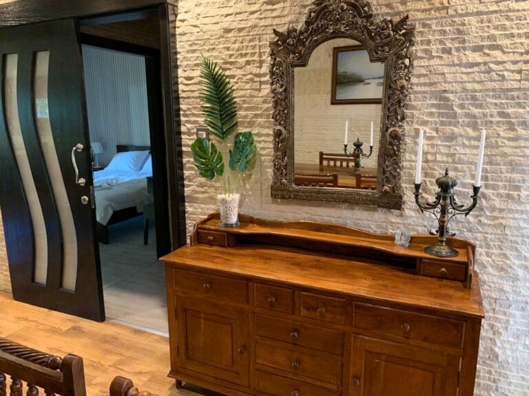 2 Bedroom Apartment for Rent in Parekklisia Tourist Area, Limassol District