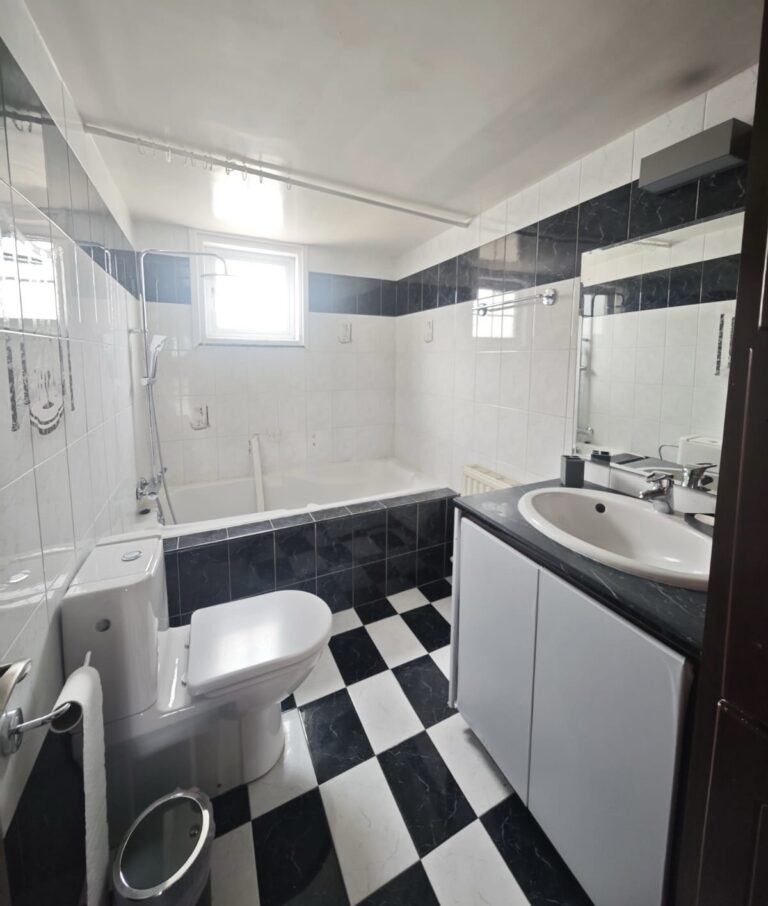 4 Bedroom House for Sale in Larnaca – Agii Anargyri