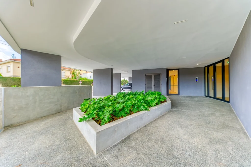 2 Bedroom Apartment for Rent in Potamos Germasogeias, Limassol District