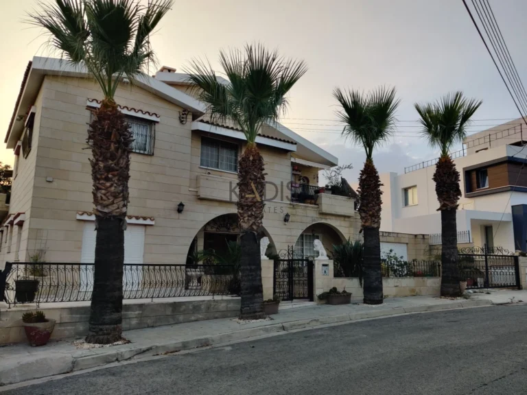 Cheap Houses and Villas for Sale Nicosia up to 800000 euro