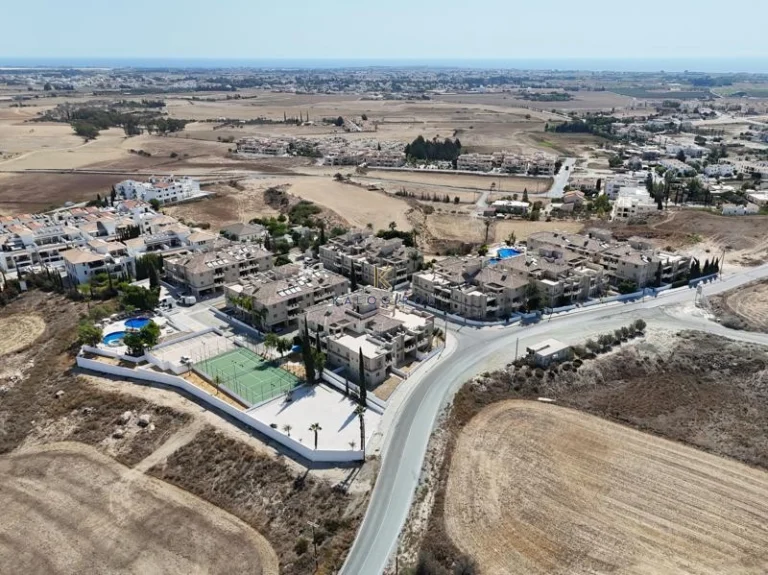 2 Bedroom Apartment for Sale in Tersefanou, Larnaca District