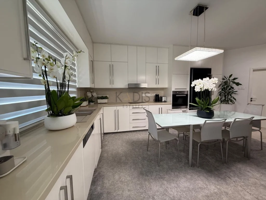 3 Bedroom Apartment for Sale in Limassol District