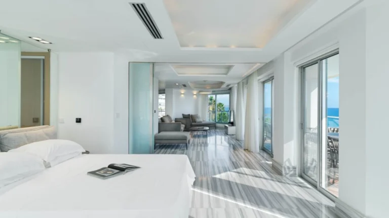 3 Bedroom Apartment for Rent in Germasogeia, Limassol District