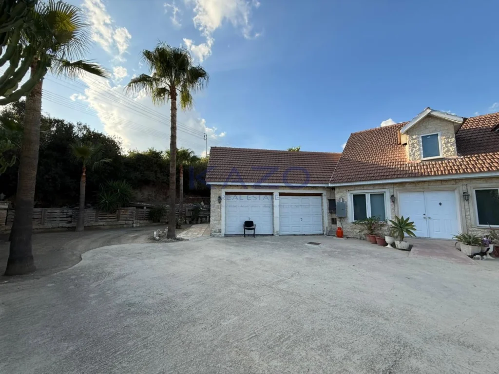 320m² House for Sale in Pyrgos Lemesou, Limassol District