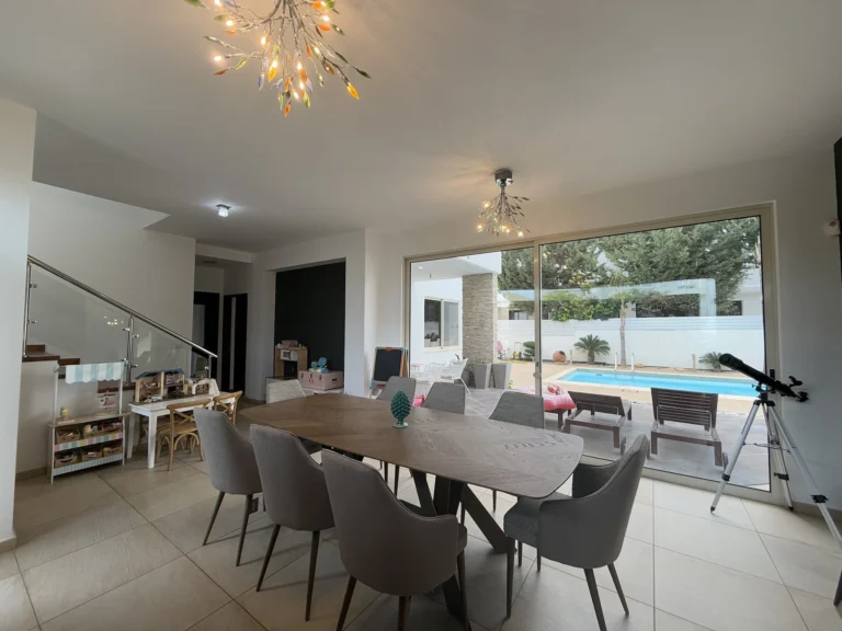 4 Bedroom House for Rent in Kato Polemidia, Limassol District