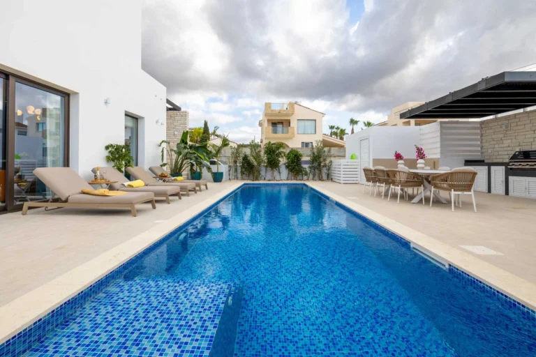 3 Bedroom House for Sale in Pegeia, Paphos District