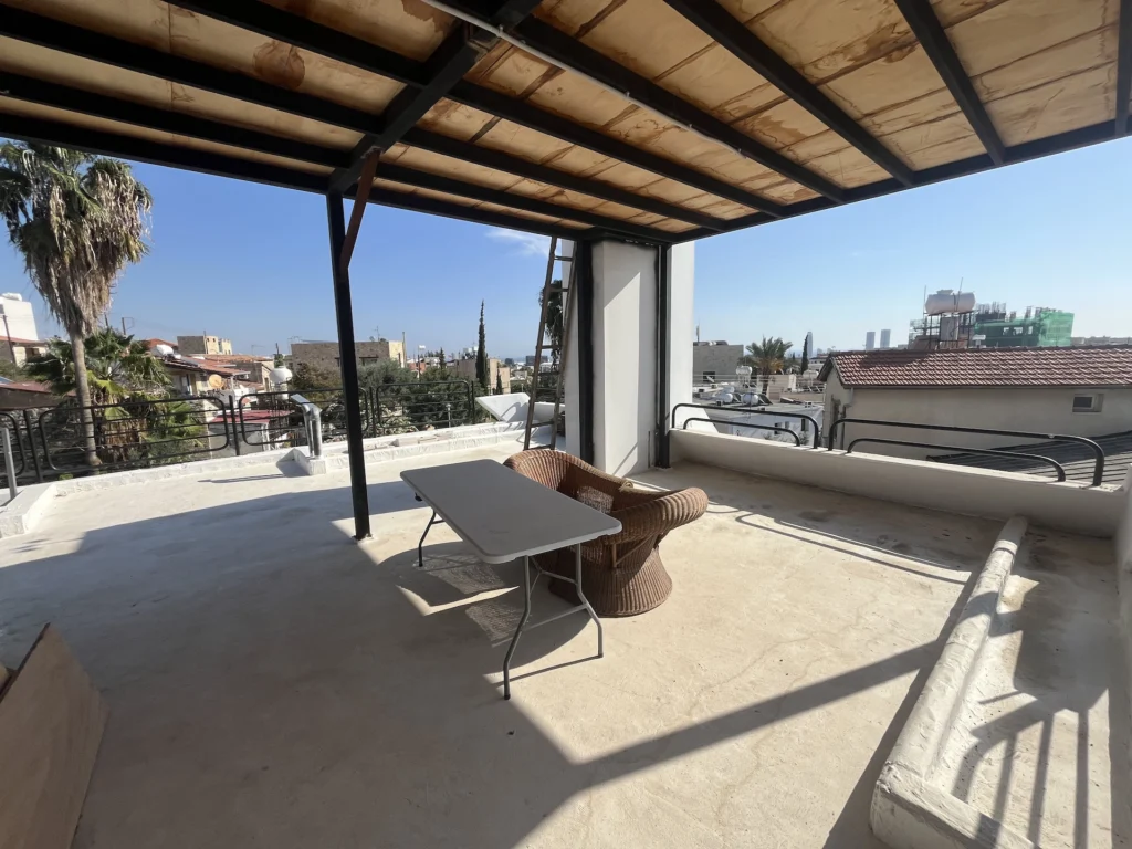 5 Bedroom House for Sale in Limassol – Agios Athanasios