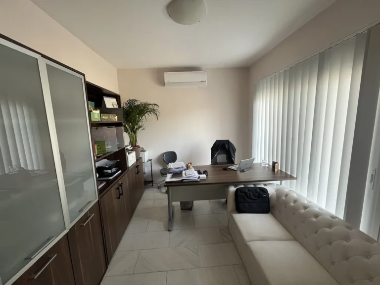 5 Bedroom House for Sale in Limassol – Agios Athanasios