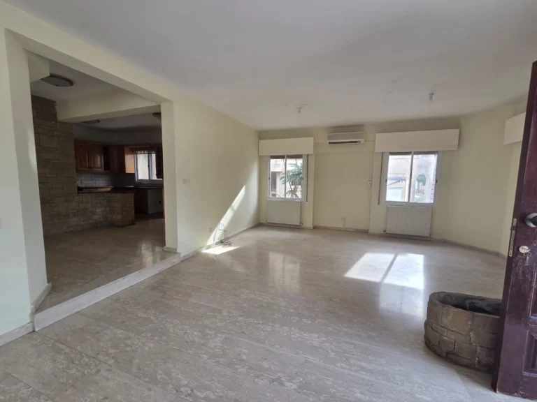 5 Bedroom House for Rent in Limassol – Kapsalos