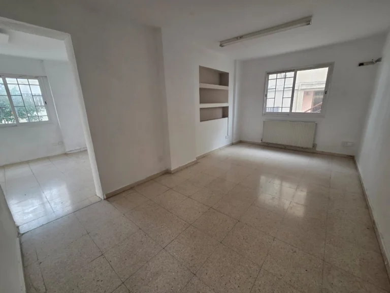 5 Bedroom House for Rent in Limassol – Kapsalos