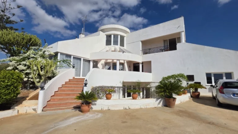 6+ Bedroom House for Sale in Famagusta – Agia Napa