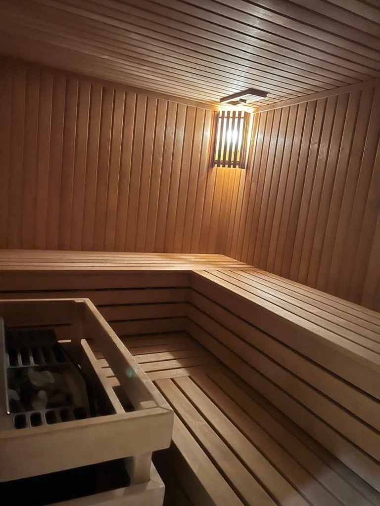 5 Bedroom House for Rent in Parekklisia Tourist Area, Limassol District