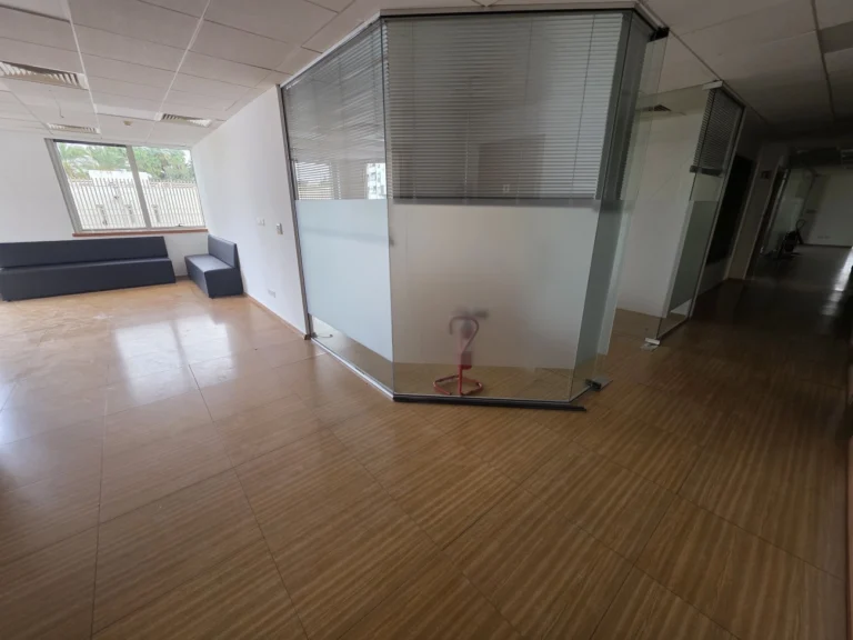 460m² Office for Rent