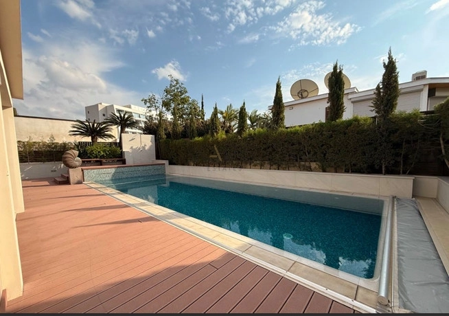 4 Bedroom House for Rent in Agios Tychonas, Limassol District