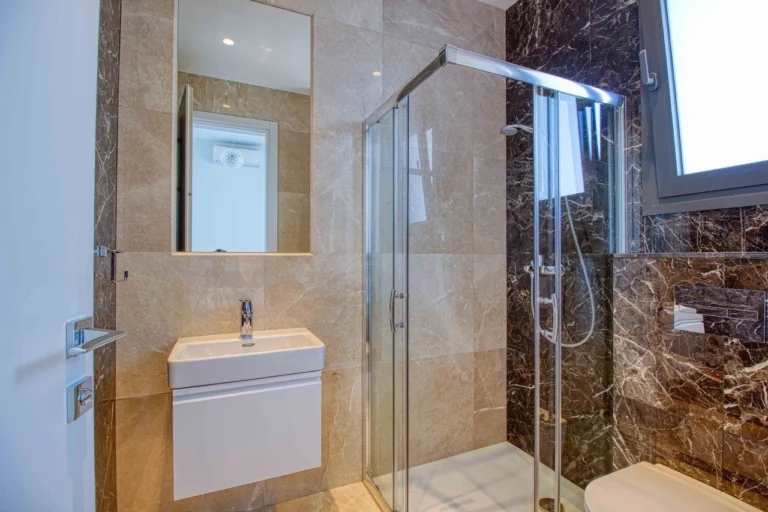 4 Bedroom Apartment for Rent in Potamos Germasogeias, Limassol District