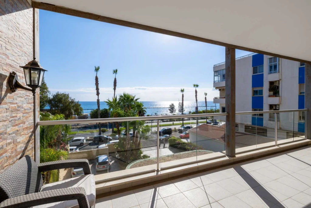 3 Bedroom Apartment for Sale in Agios Tychonas, Limassol District