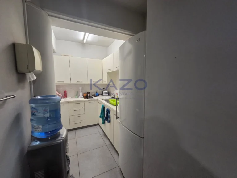 Офис 500 м² в аренду в районе Лимассола