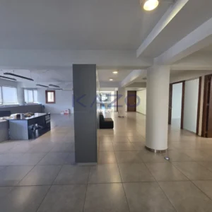 500m² Office for Rent in Limassol District