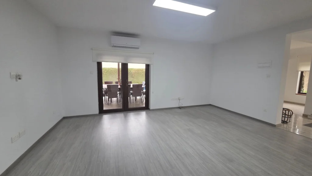 370m² House for Rent in Limassol – Agios Athanasios