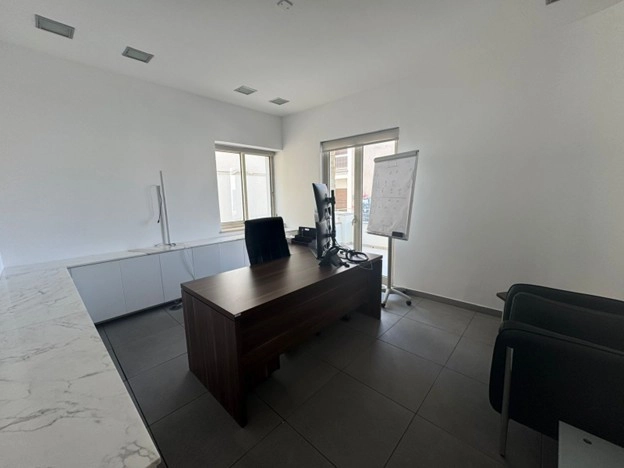 250m² Office for Rent in Limassol District