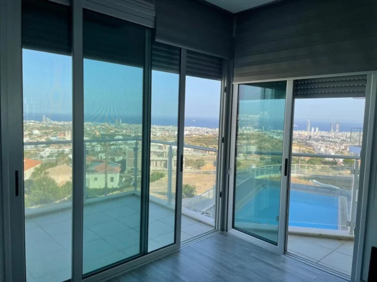 5 Bedroom House for Sale in Limassol – Mesa Geitonia