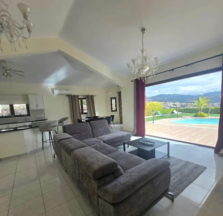 4 Bedroom House for Rent in Pegeia, Paphos District