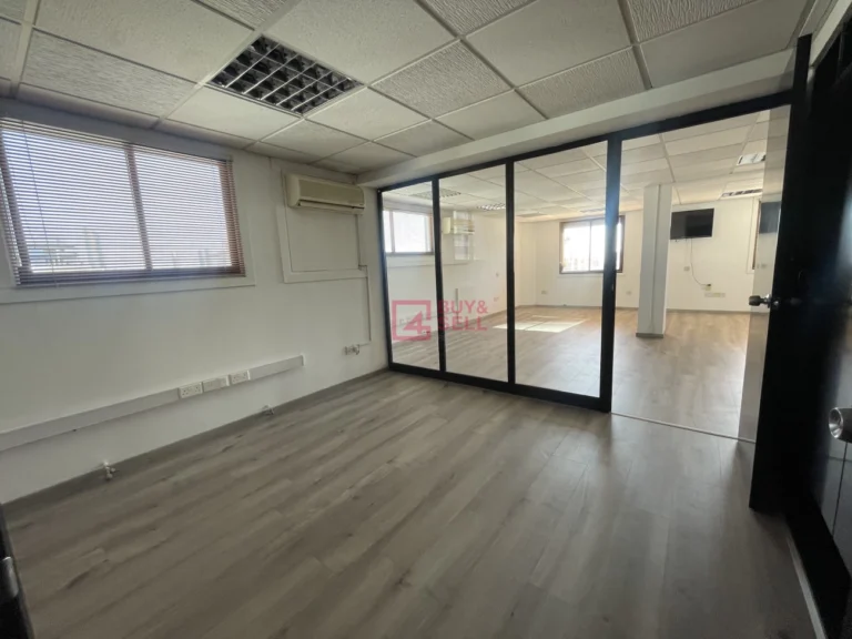 180m² Office for Rent in Limassol – Agia Zoni