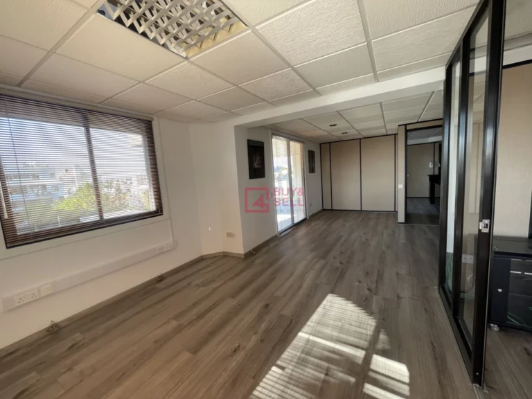180m² Office for Rent in Limassol – Agia Zoni