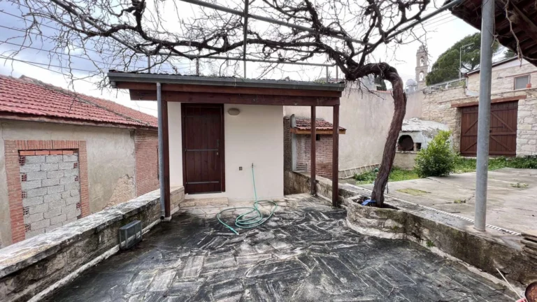 2 Bedroom House for Rent in Agios Mamas, Limassol District