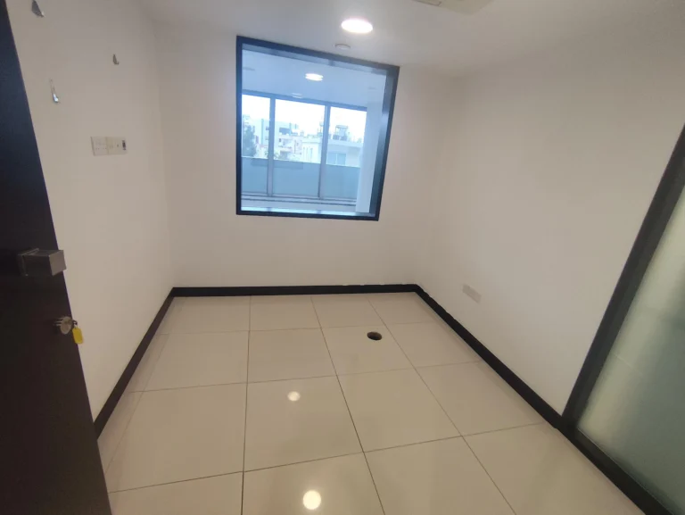 326m² Office for Rent in Limassol – Mesa Geitonia