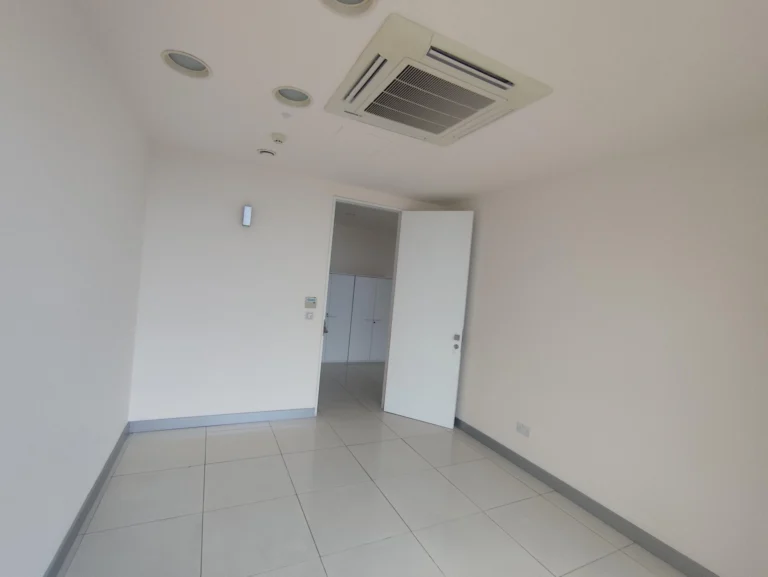 175m² Office for Rent in Limassol – Mesa Geitonia