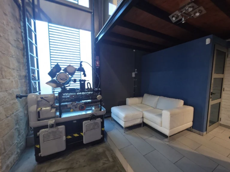 480m² Office for Sale