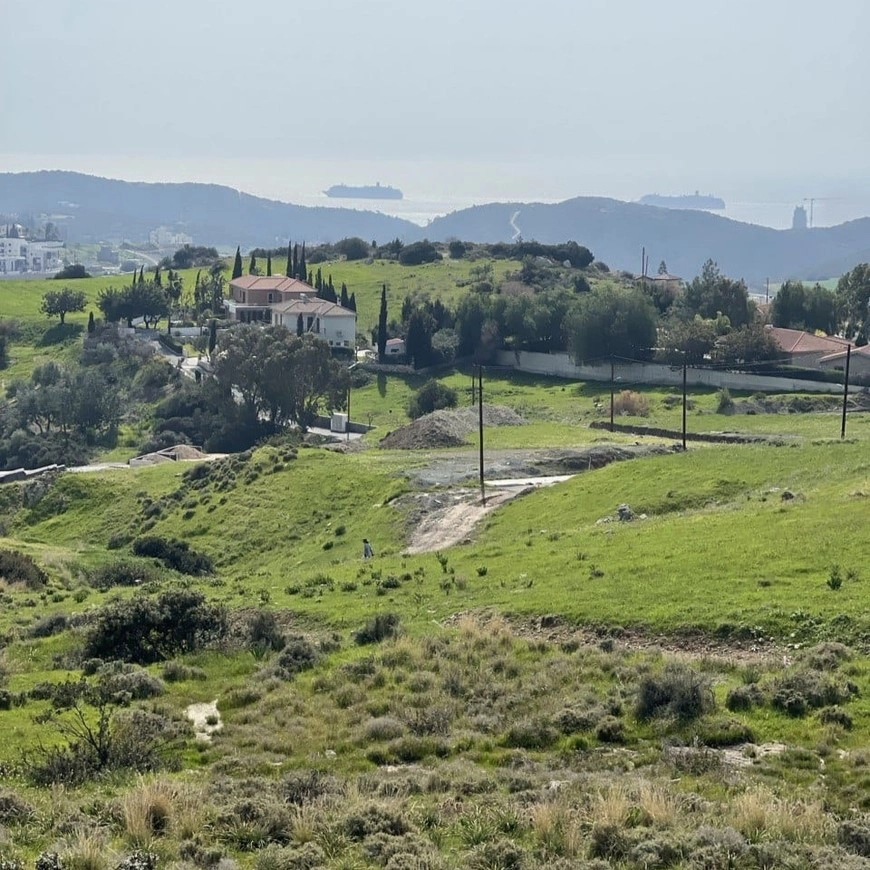 6,689m² Plot for Sale in Parekklisia, Limassol District