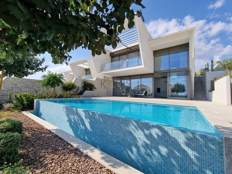 3 Bedroom House for Rent in Mouttagiaka, Limassol District