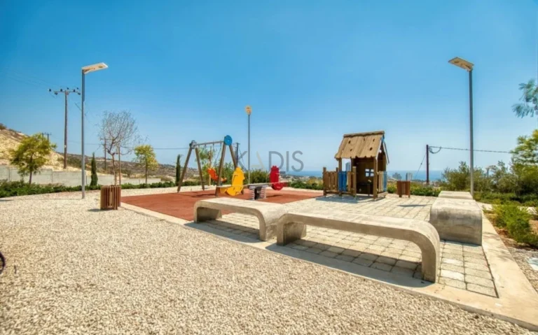 3 Bedroom House for Rent in Mouttagiaka, Limassol District