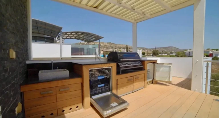 4 Bedroom House for Rent in Pyrgos Lemesou, Limassol District