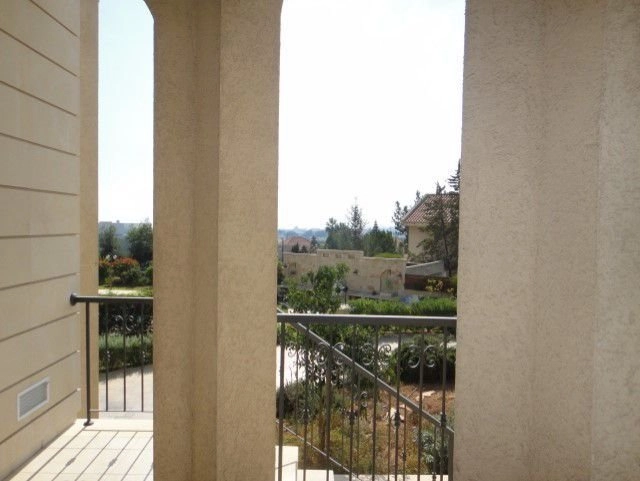 6+ Bedroom House for Rent in Mouttagiaka, Limassol District