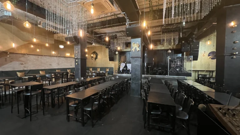 700m² Building for Sale in Larnaca District