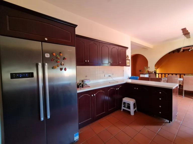 4 Bedroom House for Sale in Germasogeia, Limassol District