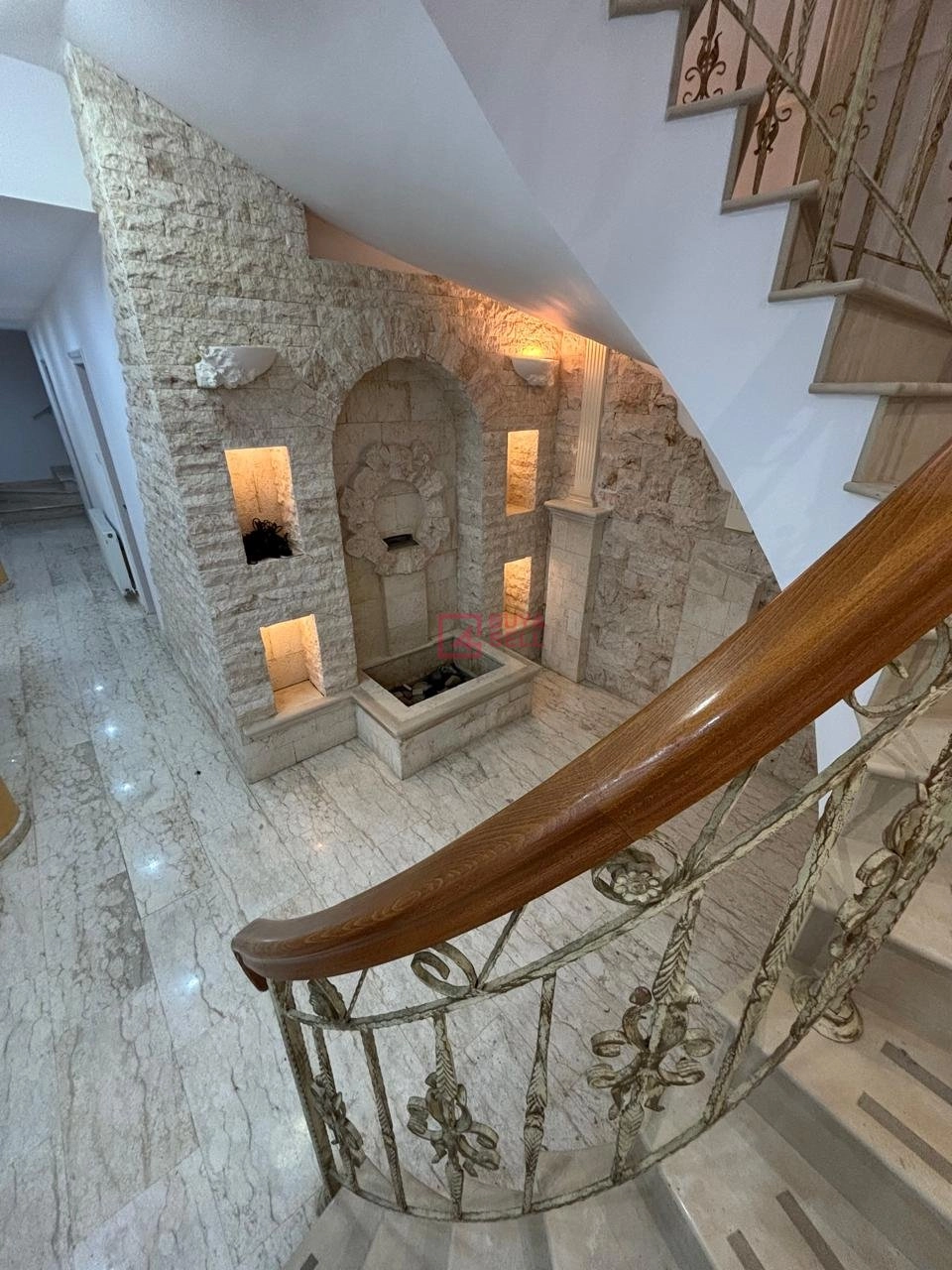 6+ Bedroom House for Rent in Agios Tychonas, Limassol District