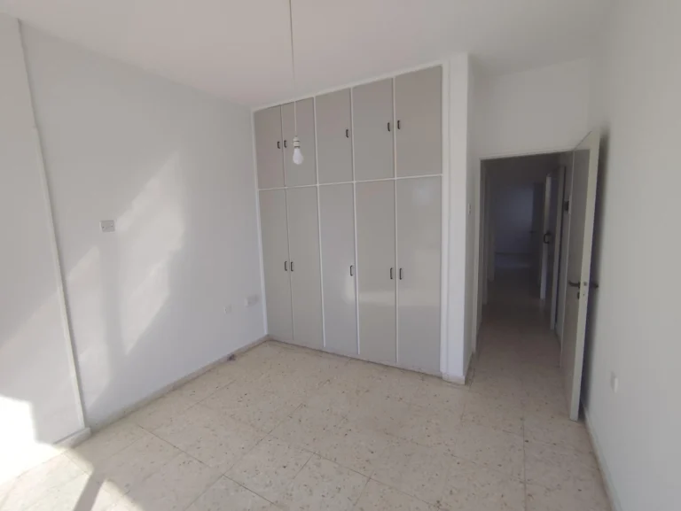 90m² Office for Rent in Limassol – Agia Zoni