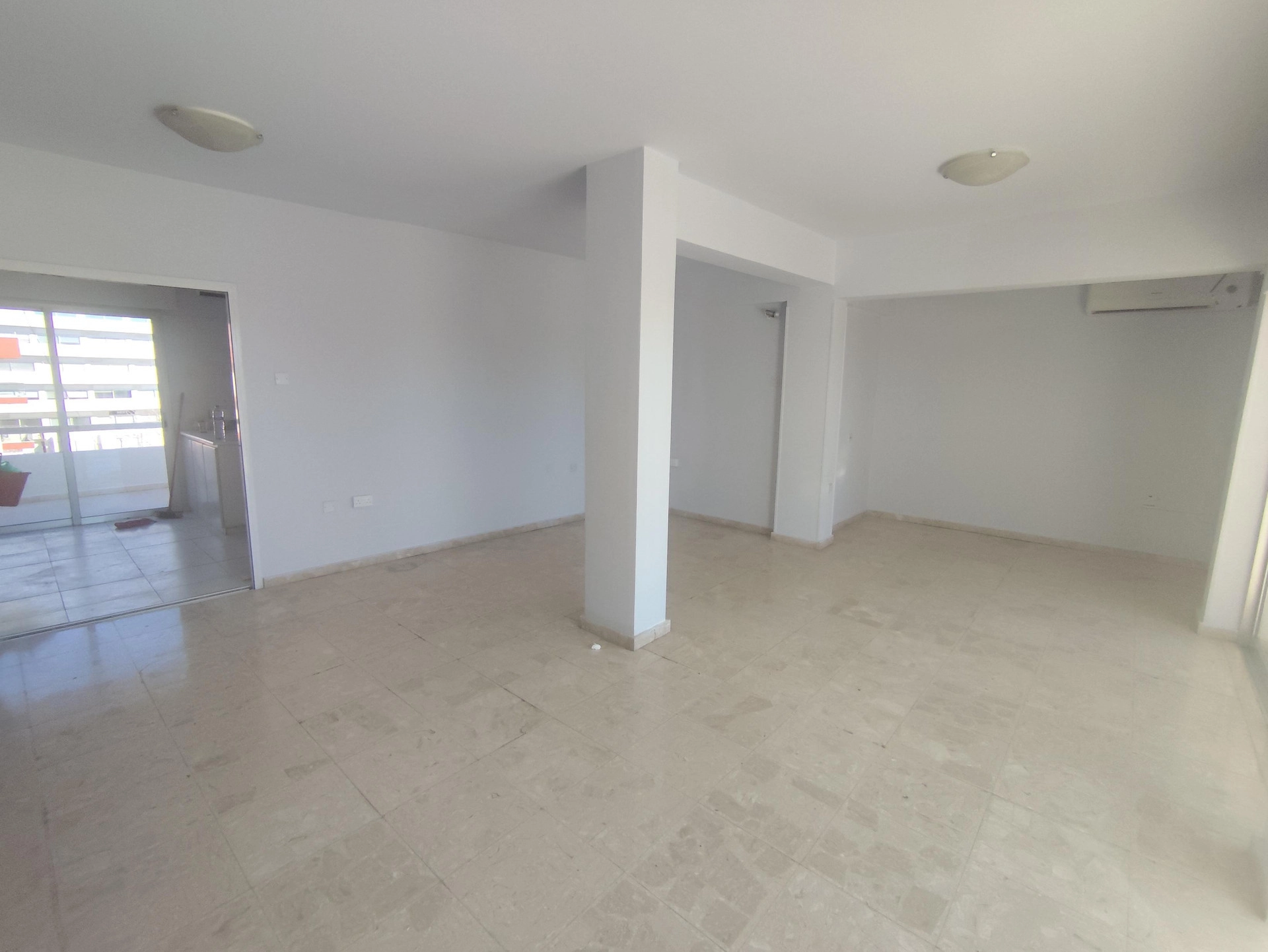 200m² Office for Rent in Limassol – Agia Zoni