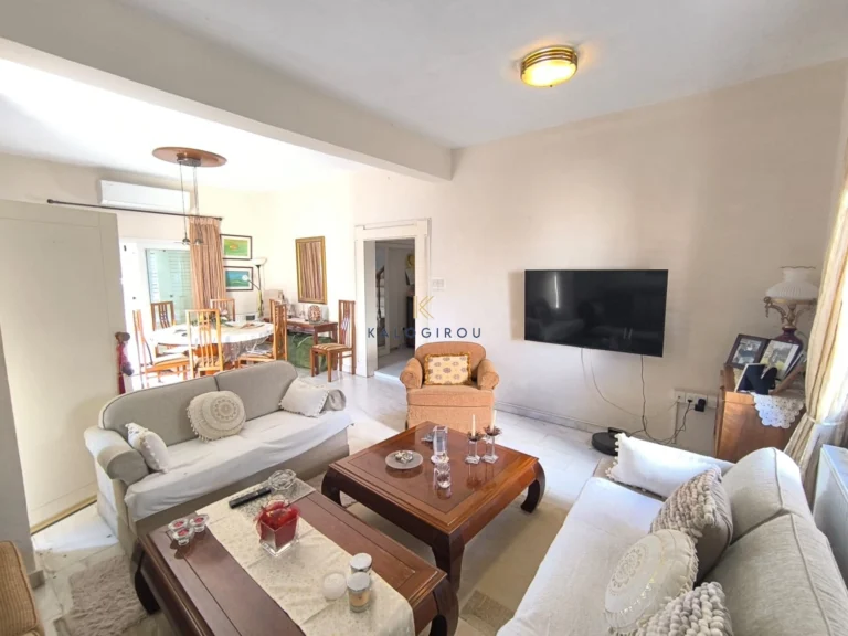 Cheap Houses and Villas for Sale Larnaca up to 500000 euro