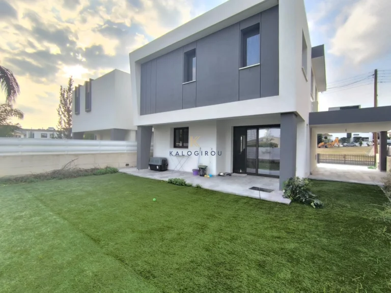 3 Bedroom House for Sale in Aradippou, Larnaca District