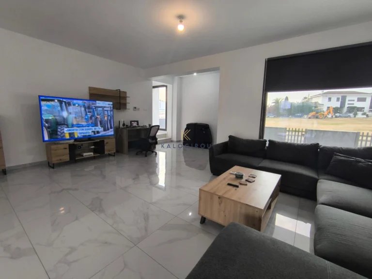 3 Bedroom House for Sale in Aradippou, Larnaca District